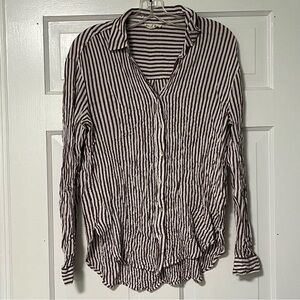 Jane & Delancey Casual plum purple color Striped curved hem Button-Down Shirt